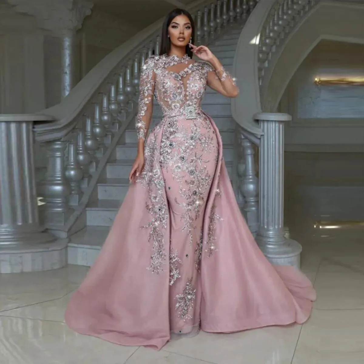 Abiti da ballo di lusso con perline ricamate con strascico staccabile Abito da sera formale con gonna oversize a sirena rosa