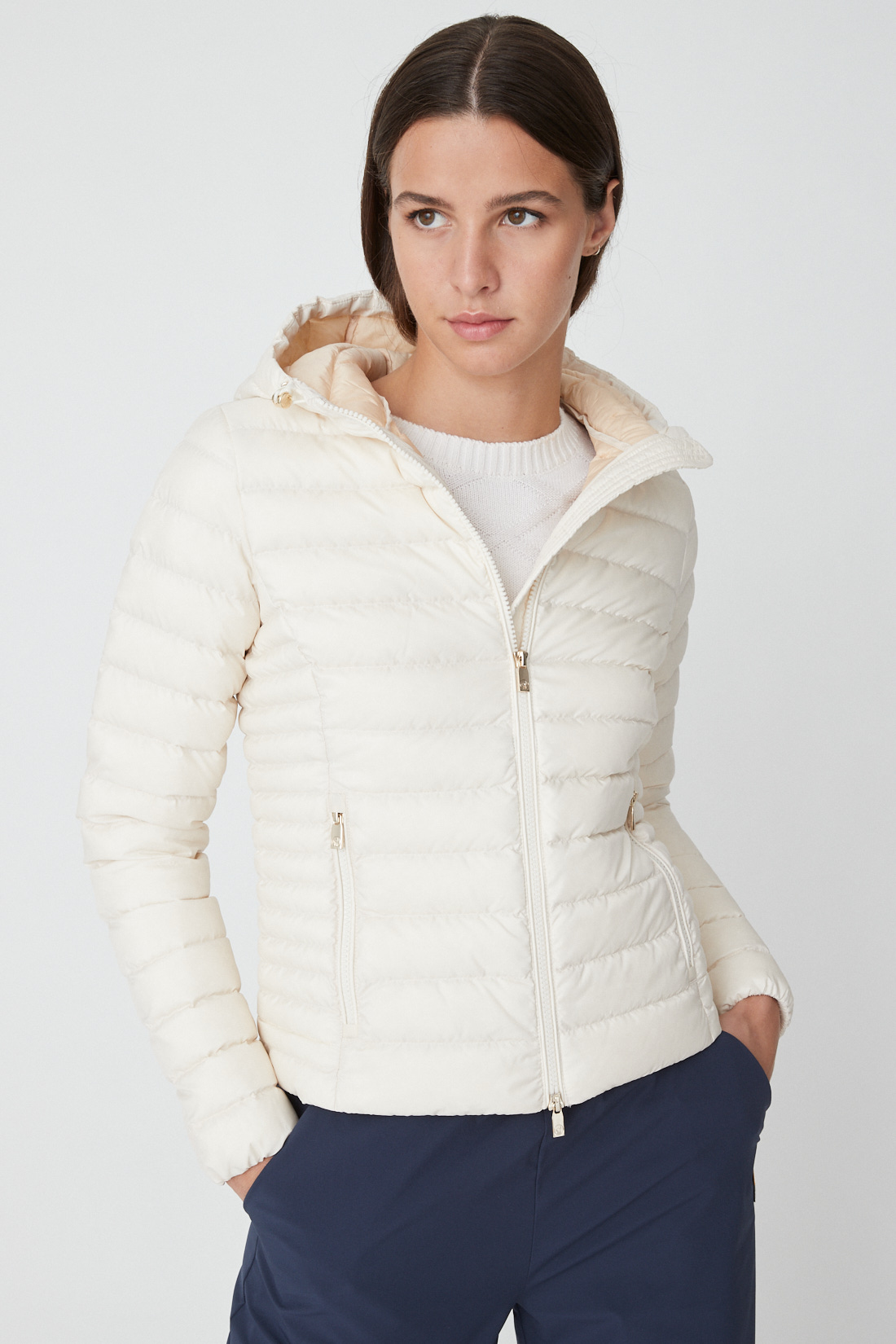 AGHATA – Piumino bianco semi opaco