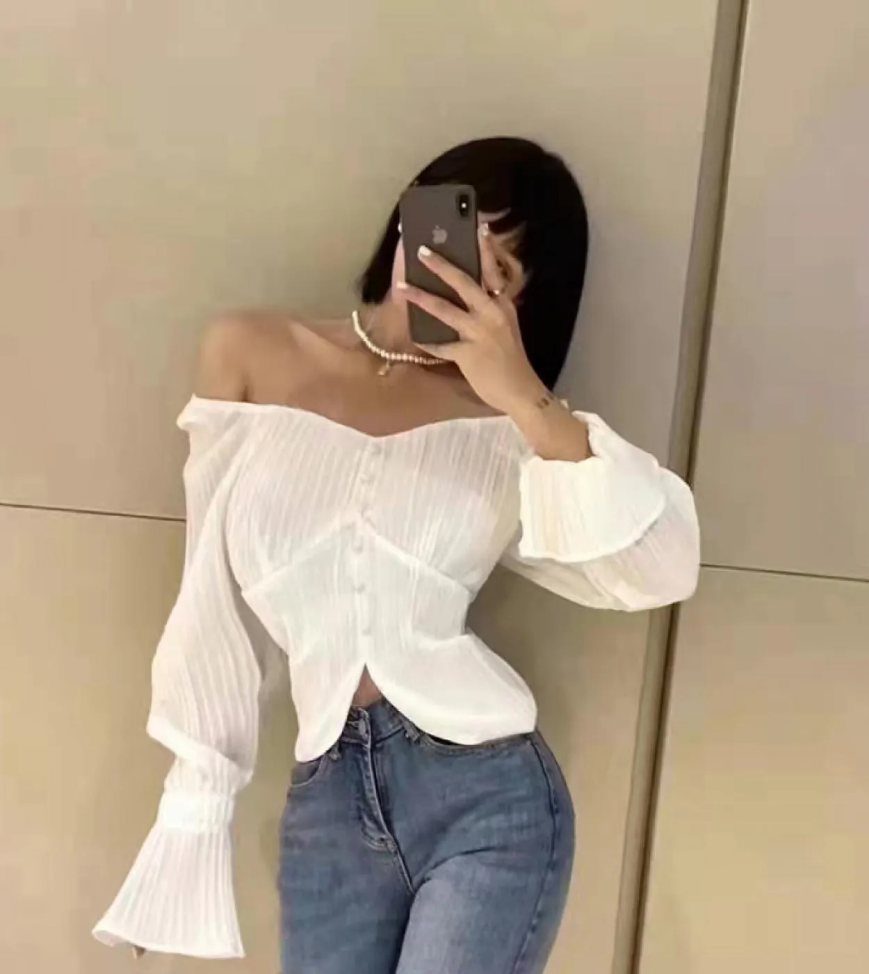 Camicetta in chiffon da donna con spalle scoperte alla moda, manica svasata, colletto quadrato, top corto, camicia con collo a p