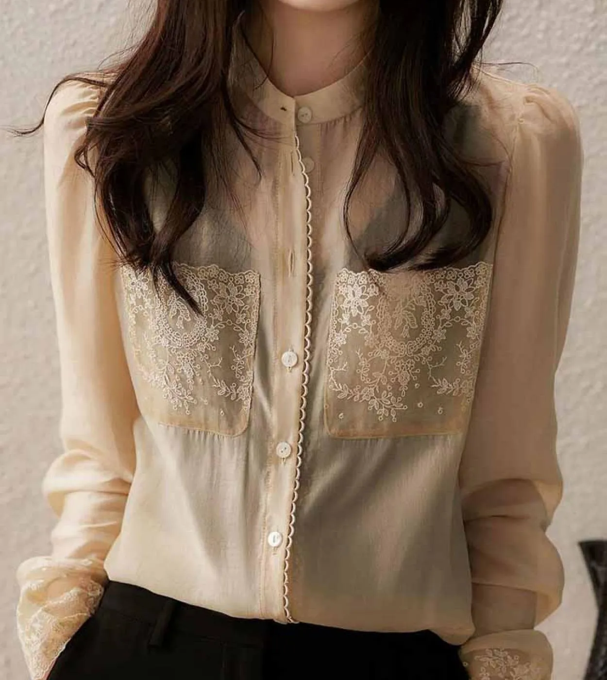 Camicette in chiffon con ricami in pizzo alla moda Elegante camicia da donna da ufficio con tasche Top da donna con bottoni Abit