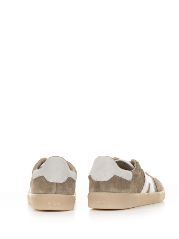 Cool sneakers in suede