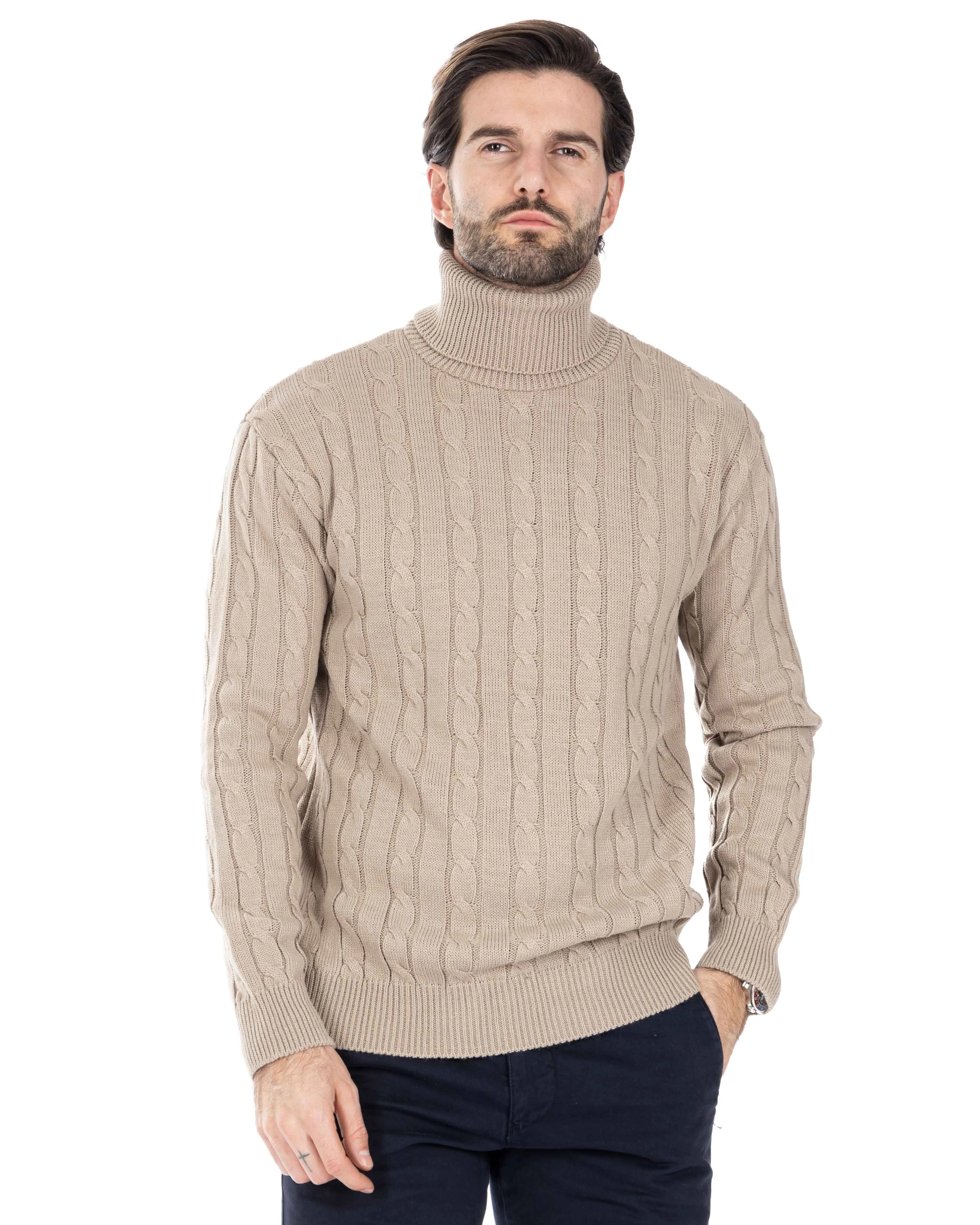 Crovie - maglione beige con trecce collo alto