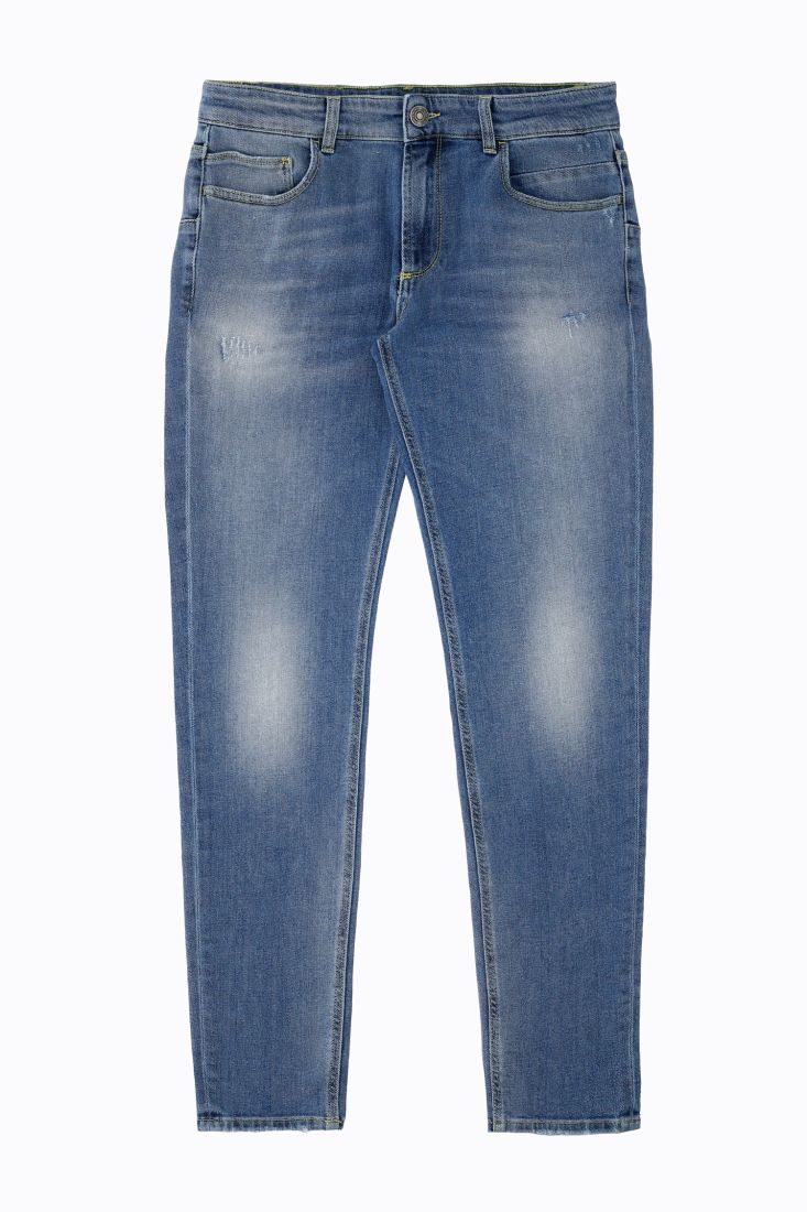 Jeans skinny effetto délavé con cinque tasche