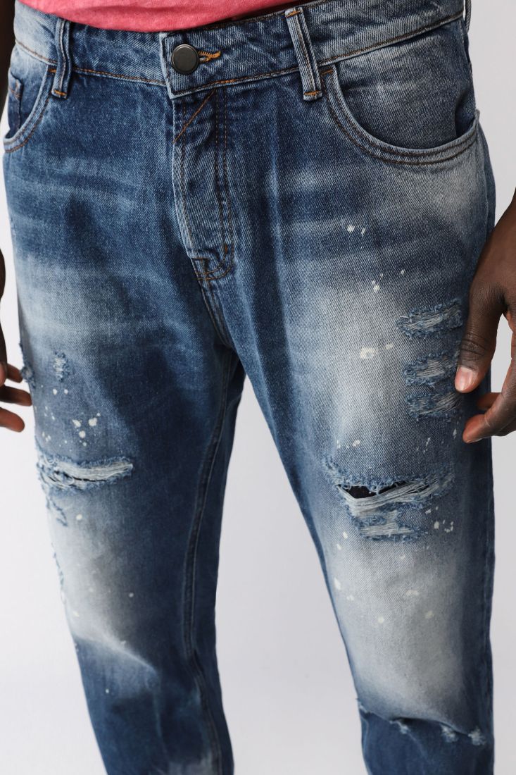 Jeans straight cropped effetto délavé con abrasioni
