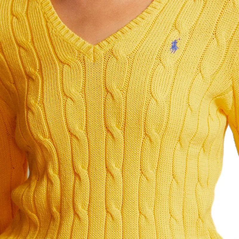 Maglione a V a trecce giallo con pony 
