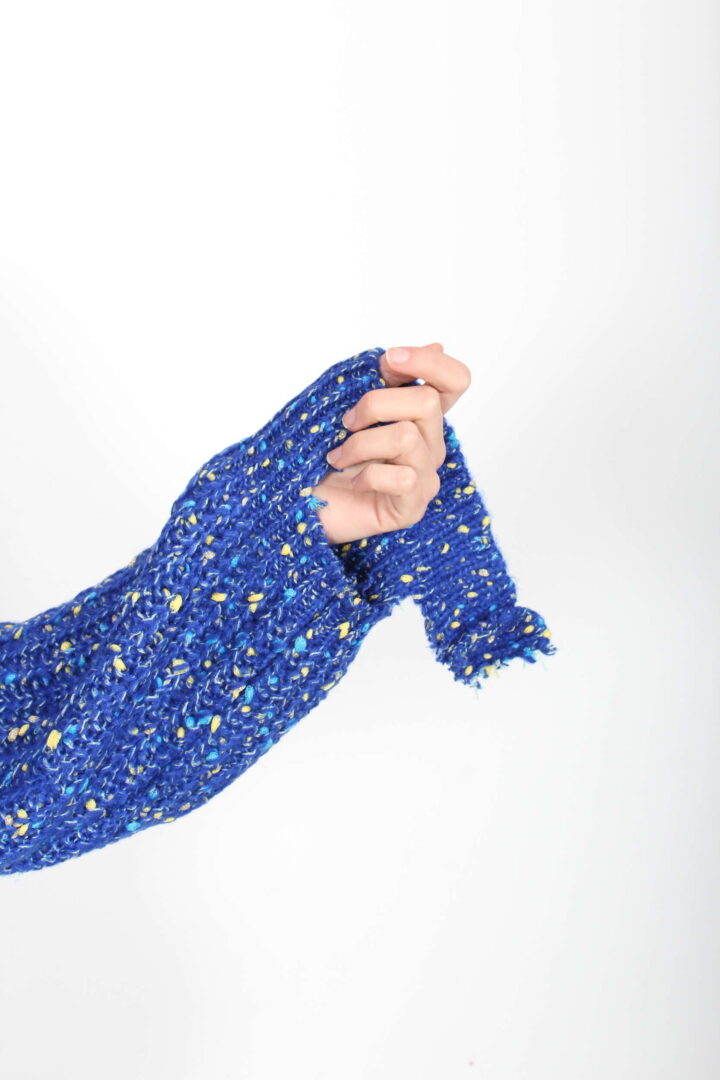 Maglione over strappi