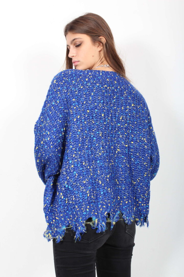 Maglione over strappi