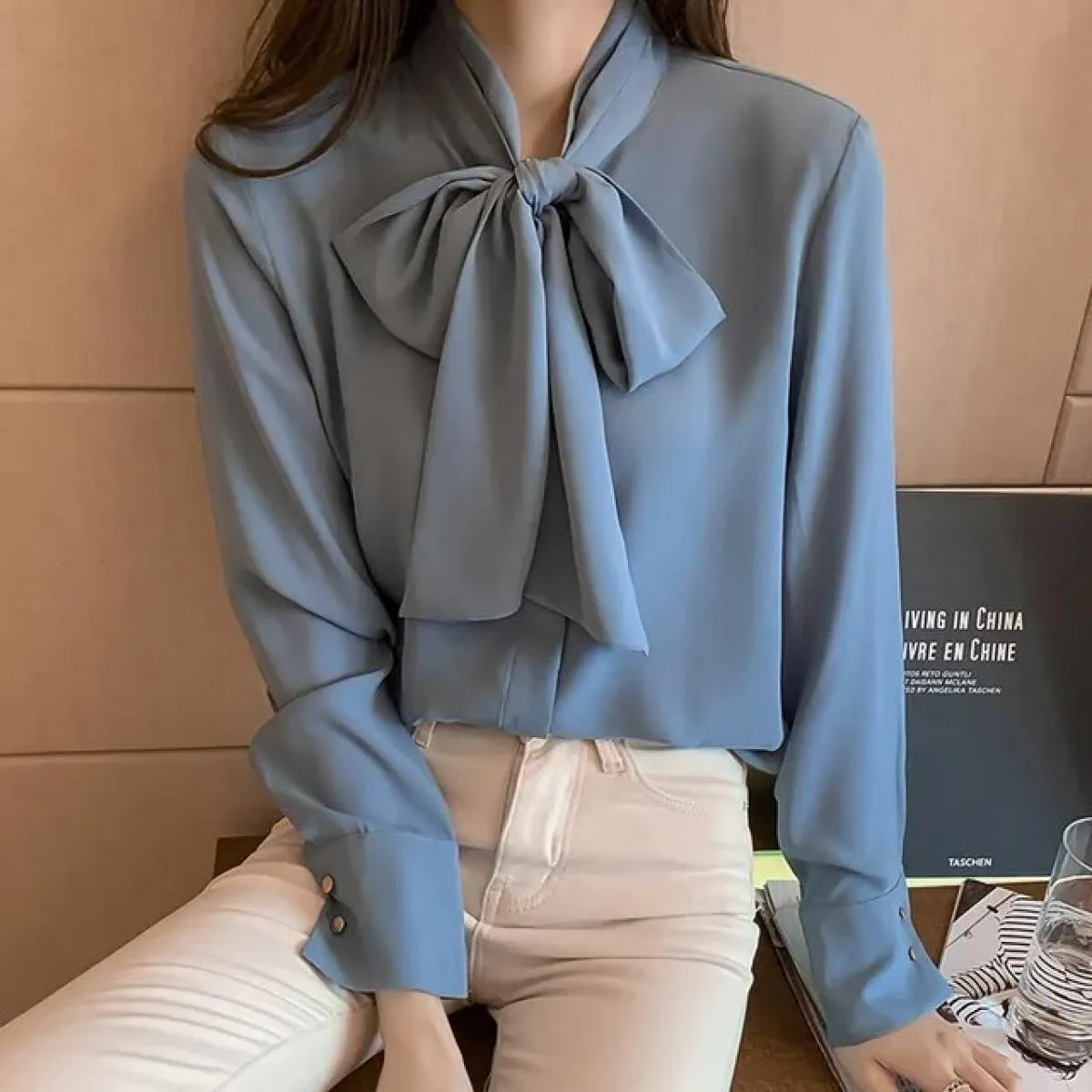 Nuova primavera autunno semplice camicetta da donna da ufficio camicia femminile con fiocco top a maniche lunghe camicette largh