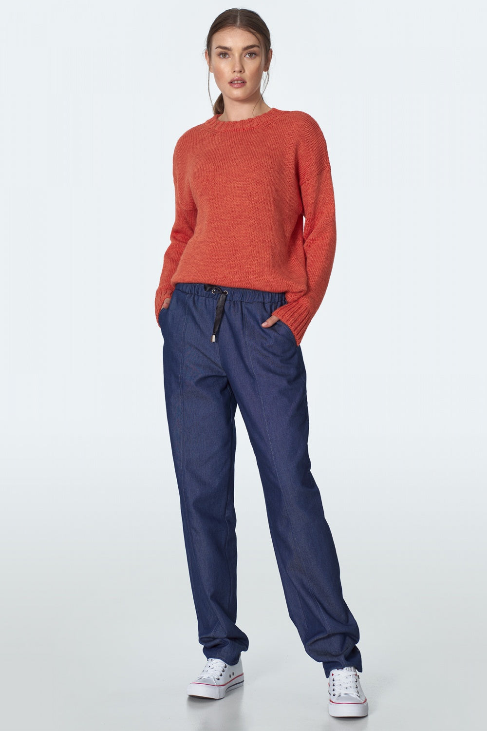Pantaloni da donna model 148103 Nife