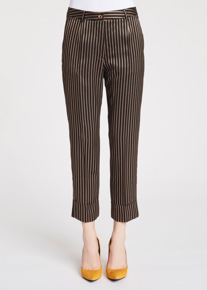 Pantaloni slim a righe