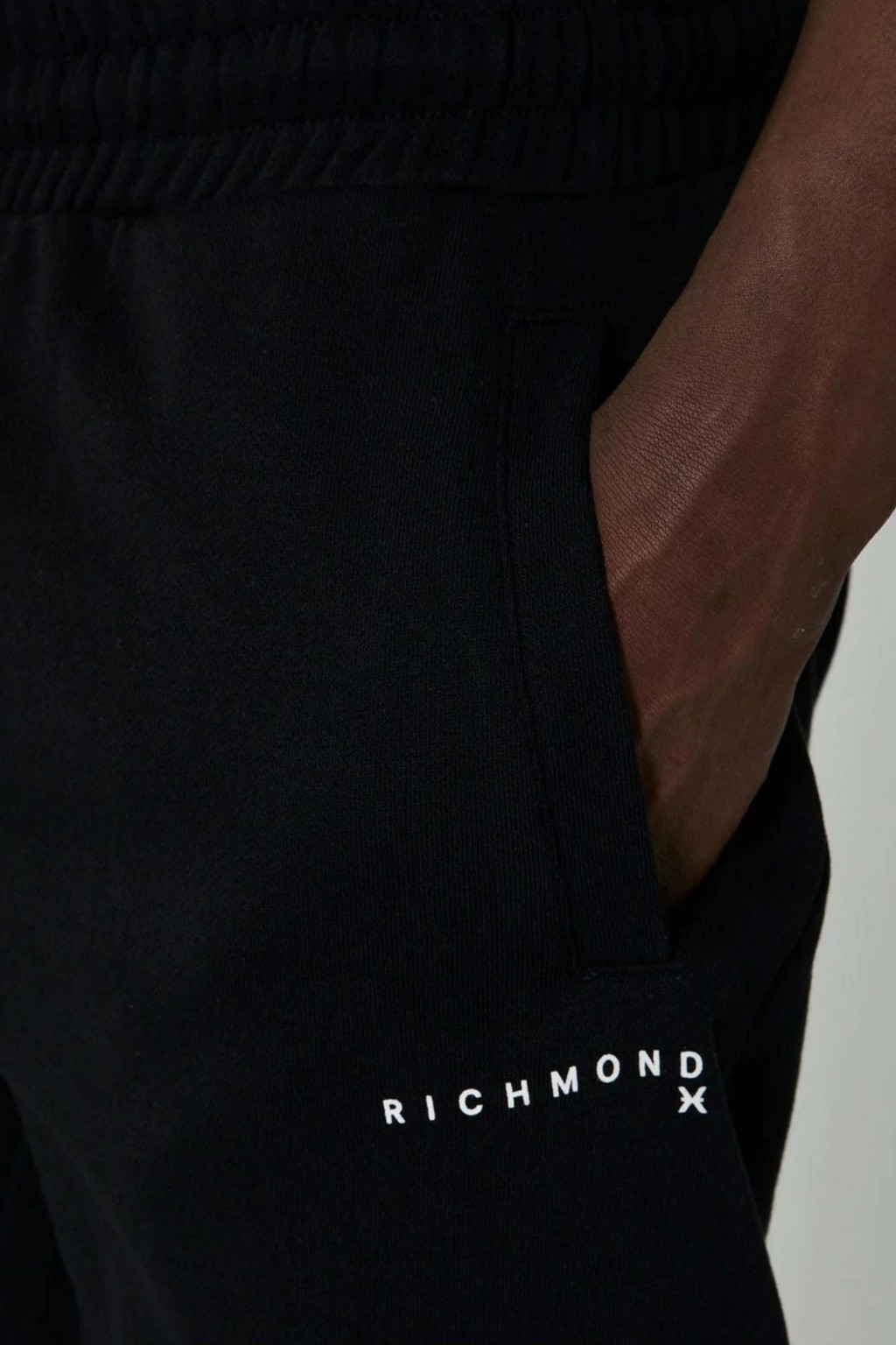 RICHMOND PANTALONI DA JOGGING CON LOGO SUL DAVANTI SANTUCCIO NERO