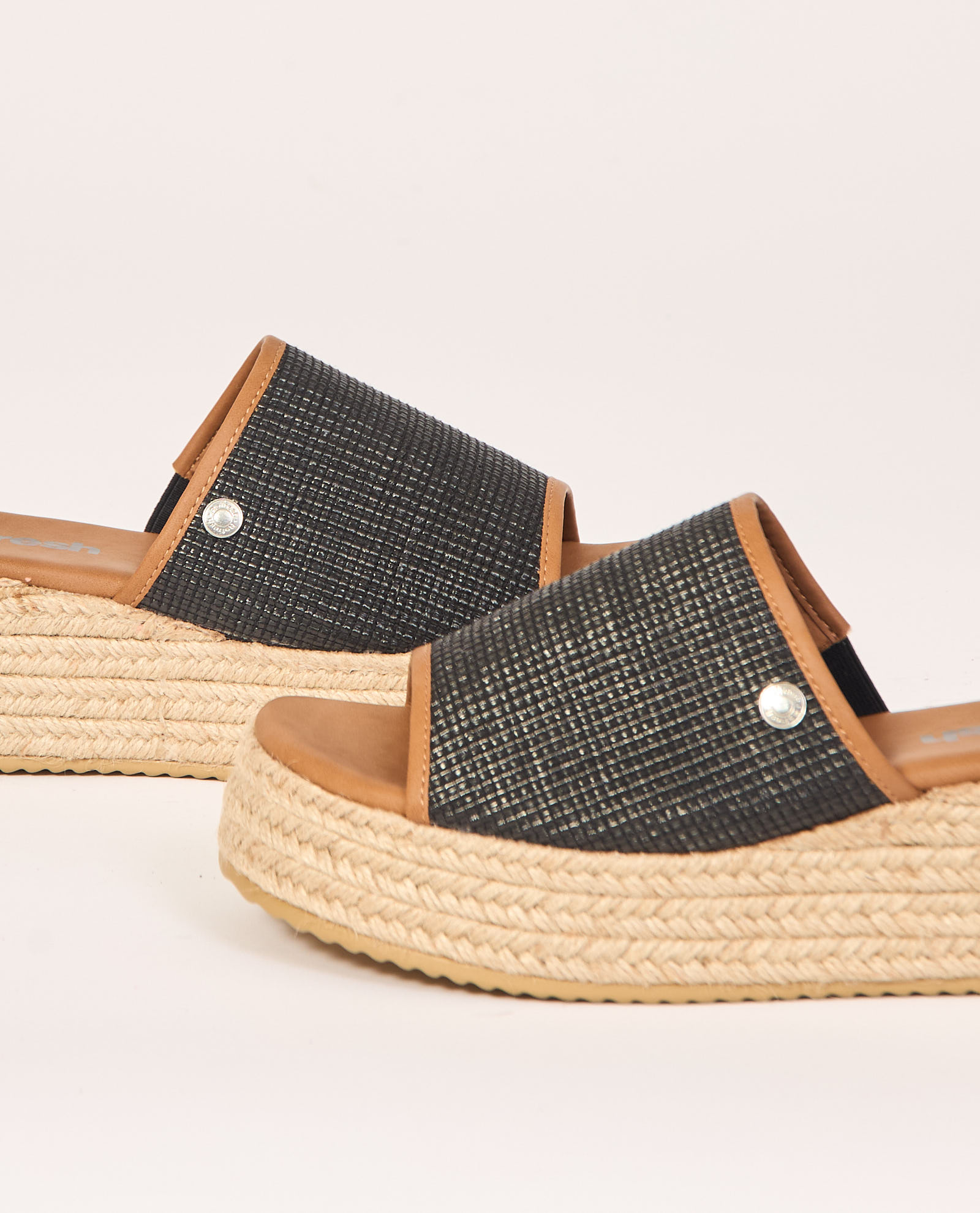 Scarpe espadrillas Refresh modello con tacco con corda