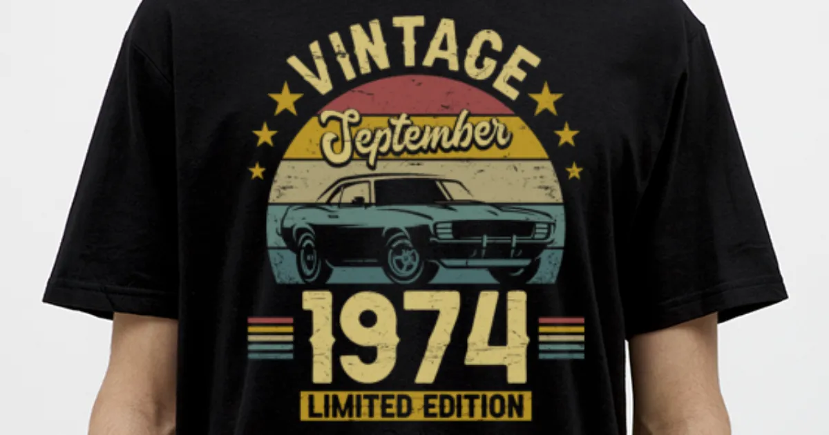 'Settembre 1974 Auto per il 50° Anniversario' Maglietta uomo 