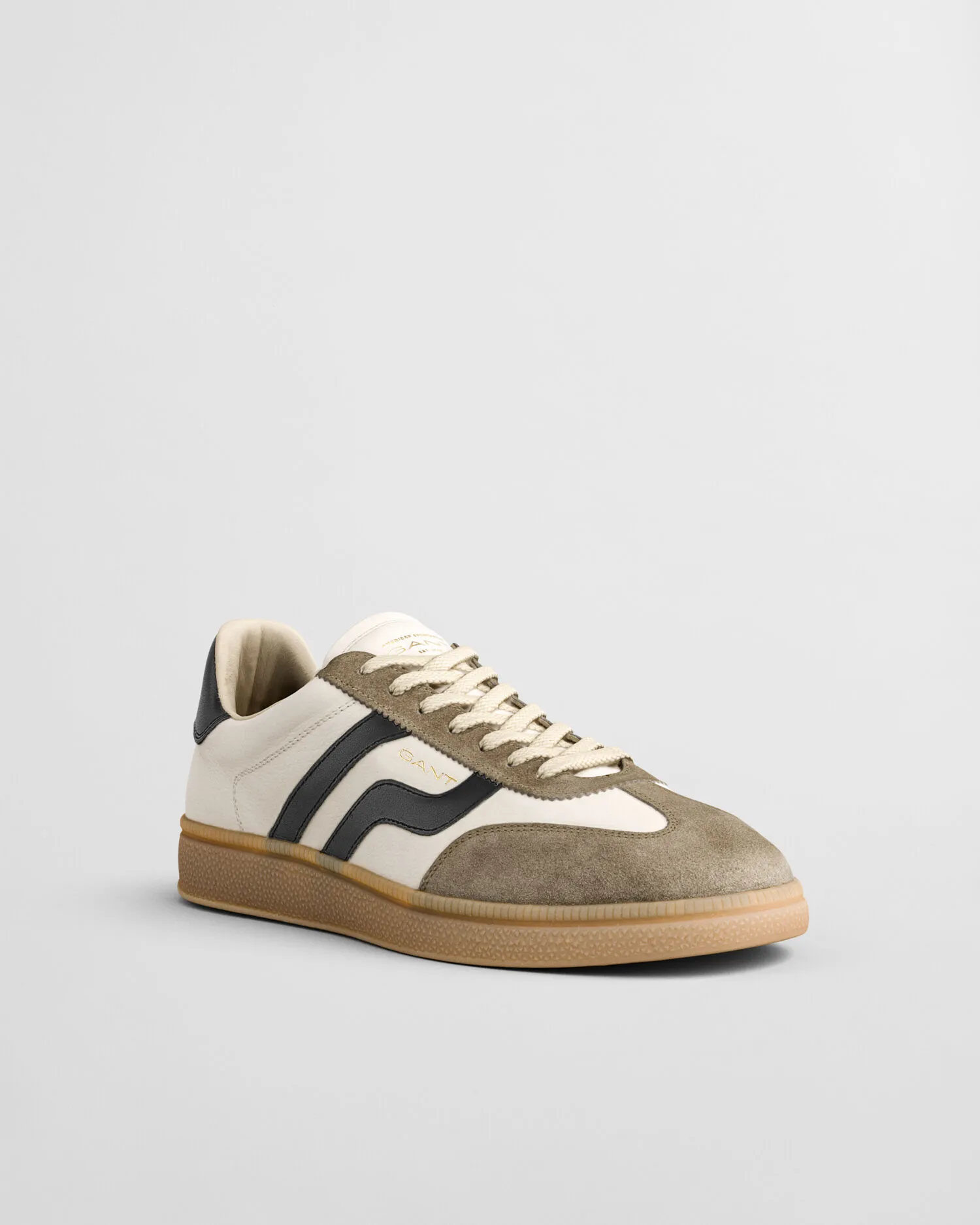 Sneakers Cuzmo in pelle e camoscio    