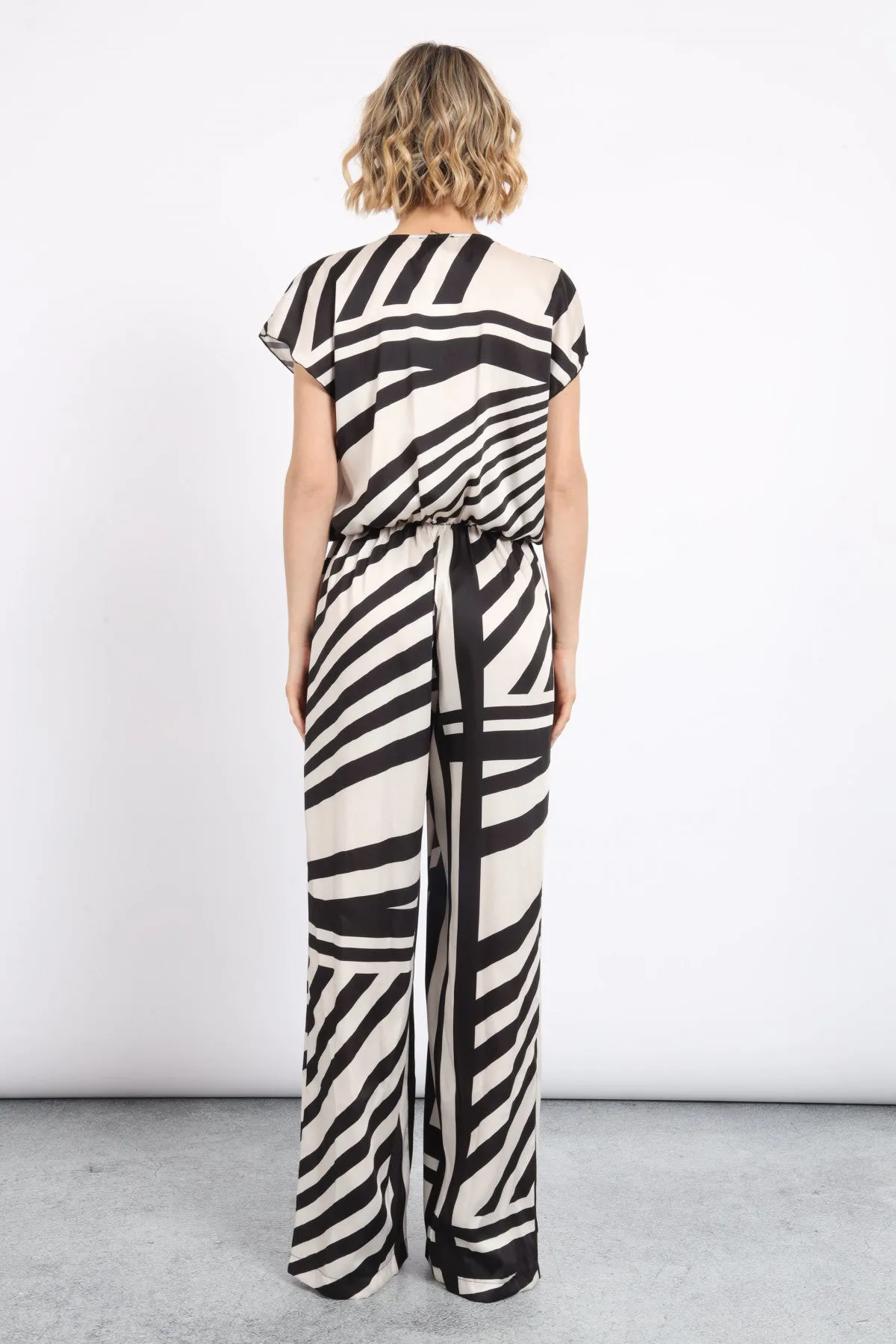 Susy Mix Donna Tuta Nero e Bianco 6082SH